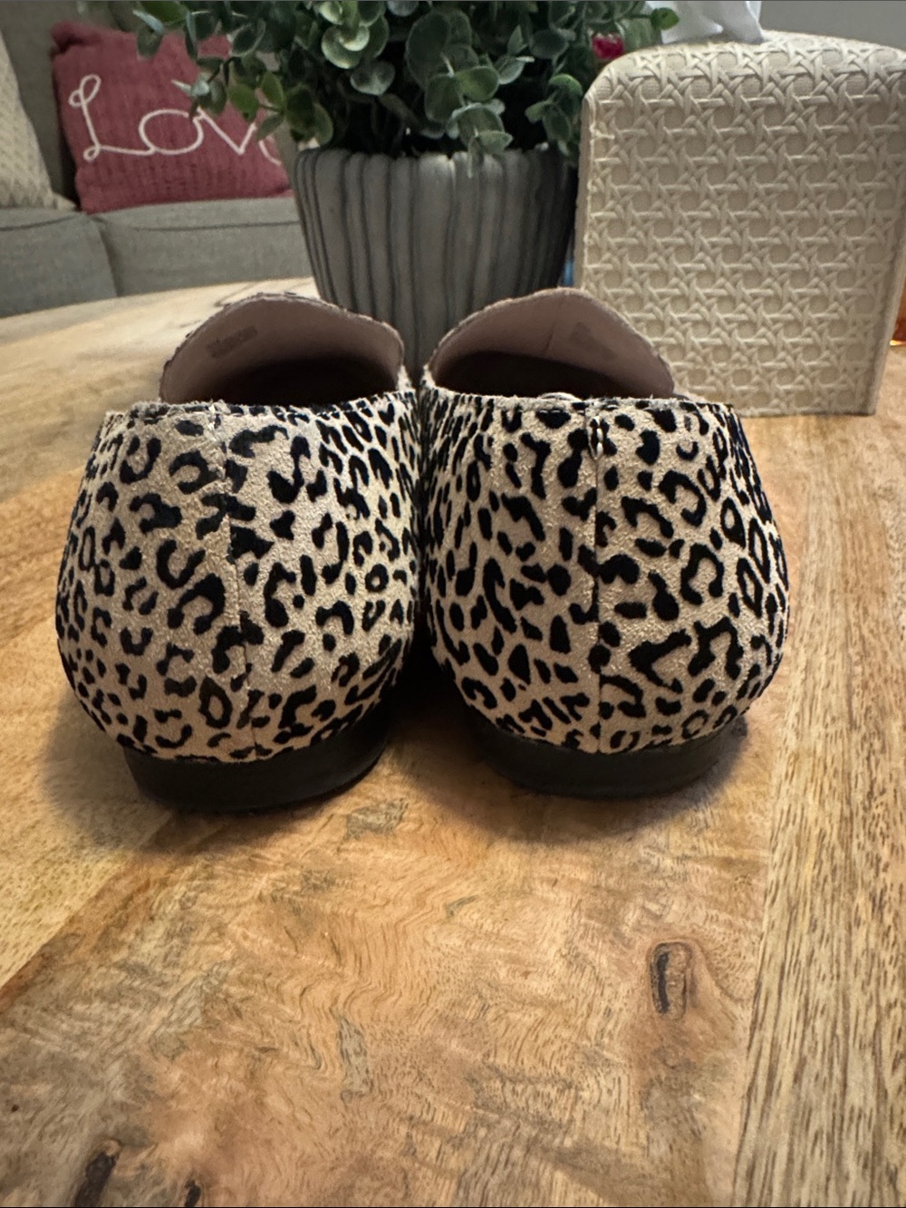 Gianni Bini Leopard Print Slip-On Loafers - Beige & Black Size 9 - Picture 4 of 10